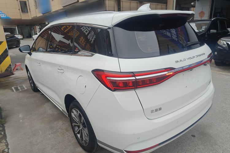 Used BYD Song MAX 2021 Upgraded Model 1.5T Automatic Luxury 6-Seater
