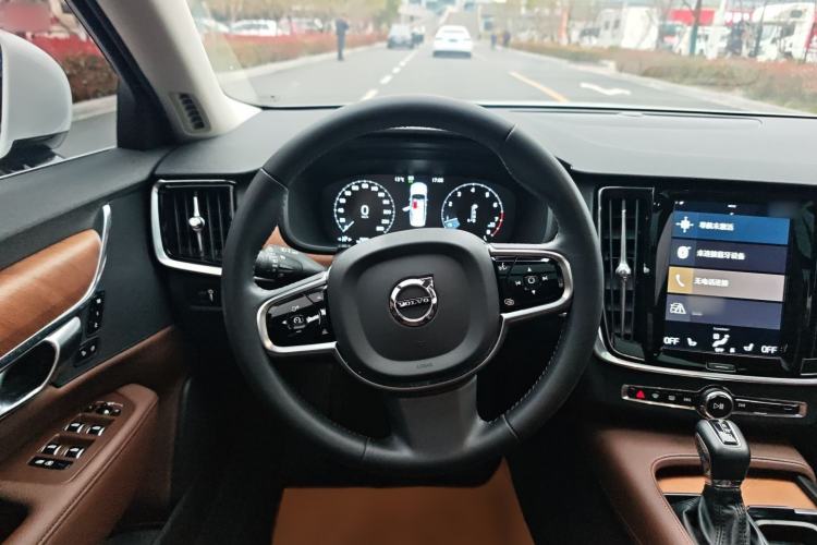 Used Volvo S90 2020 T5 Zhiyi Luxury Edition Steering Wheel