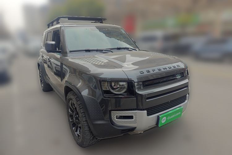 Used Land Rover Defender 2023 Facelift 110 3.0T P400 Dark Edition
