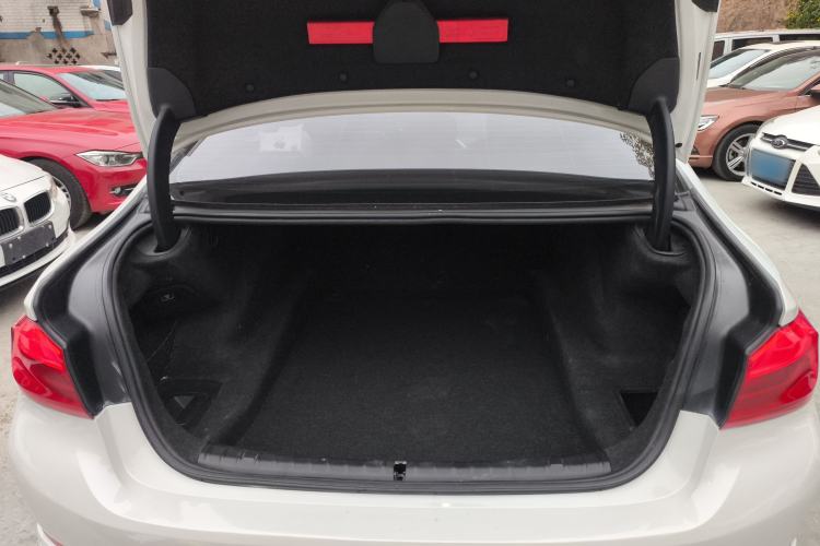 Used BMW 5 Series 2018 Facelifted 530Li Luxury Edition Premium Package