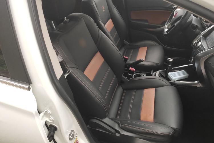 Used BYD Yuan 2016 1.5L Manual Luxury Version
