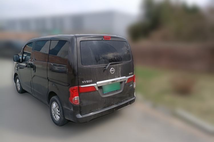 Used Nissan NV200 2016 Revised Version 1.6L CVT Luxury Edition

