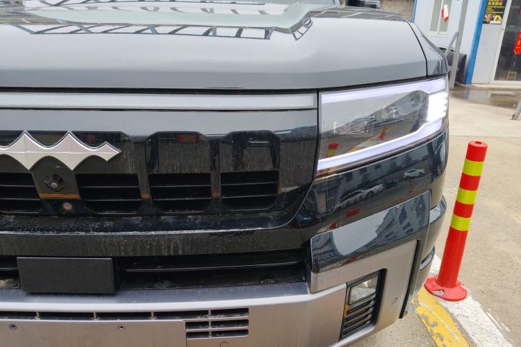 Used Formula Leopard 8 2025 Smart & Bold Luxury Version 7 Seats