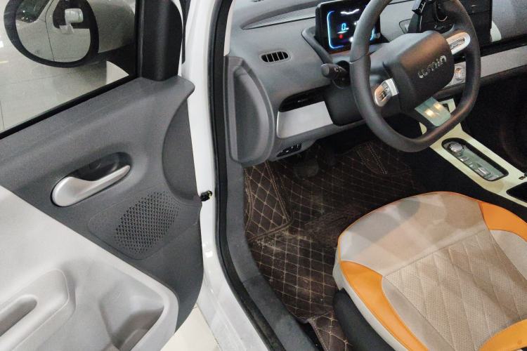 Used CHANGAN NEVO Lumin 2023 301km Honey Dew Edition