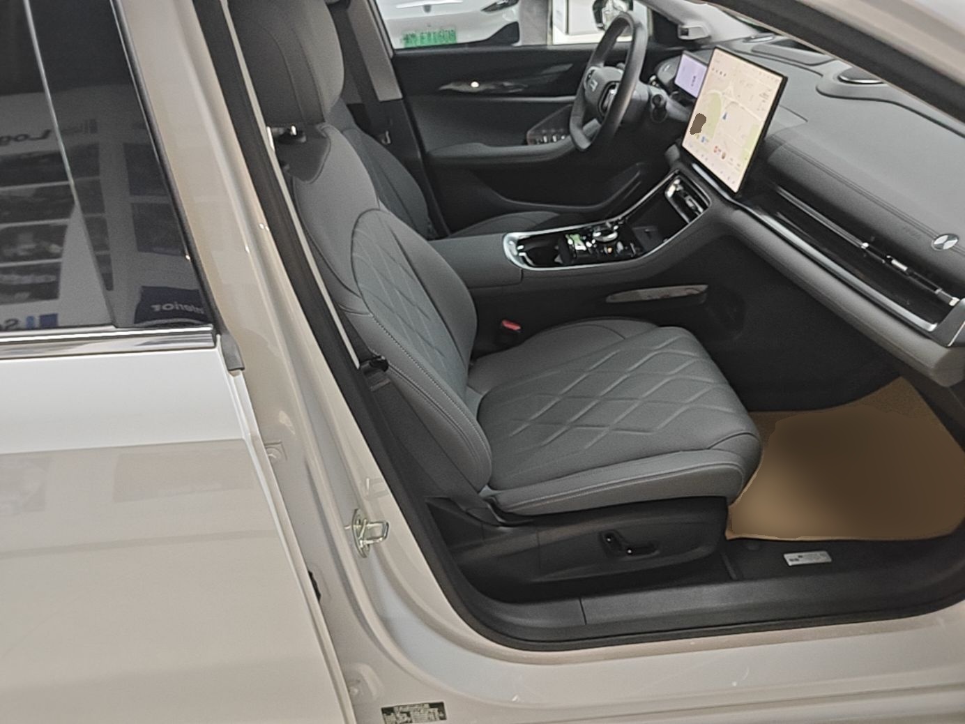 Geely Galaxy A7 2025 Model EM-i 150km Starship Edition — снимка 19