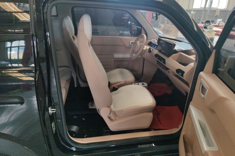 Used Geely Galaxy Panda 2024 200km Panda Kart Right Front Seat