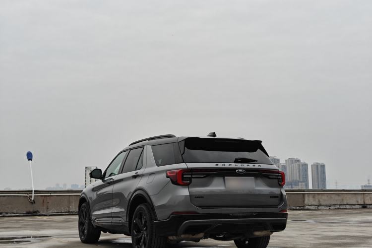 Used Ford Explorer 2024 2.3T EcoBoost All-Wheel Drive ST-LINE 6-Seater