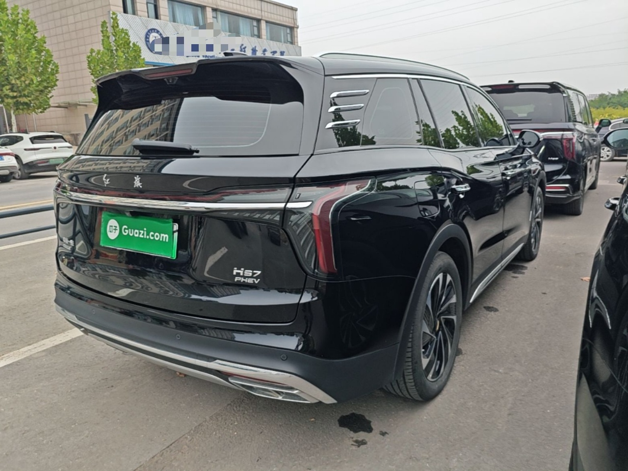 Hongqi HS7 PHEV 2024 2.0T PHEV Four-Wheel Drive Flagship Edition 7 Seats — снимка 6