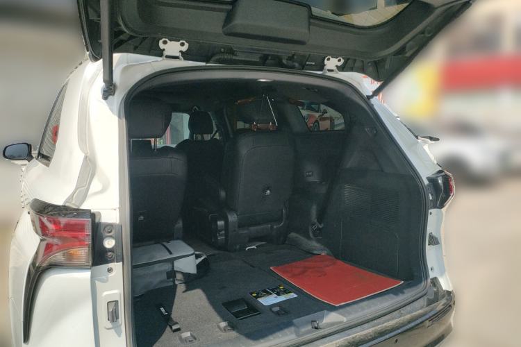 Used Toyota SIENNA 2024 2.5L Hybrid Luxury Edition
