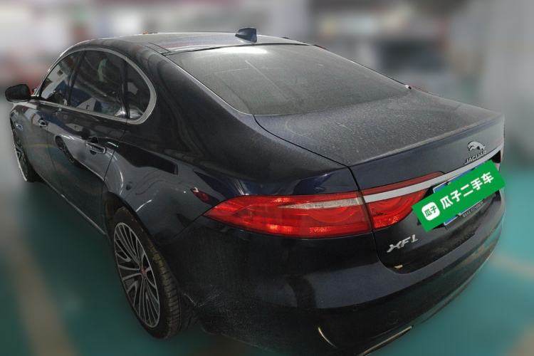 Used Jaguar XFL 2018 XFL 2.0T 250 PS Luxury Edition Rear Left 45 Deg