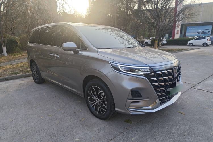 Used Roewe iMAX8 New Energy 2025 1.5T DMH Lu Zun Deluxe Edition
