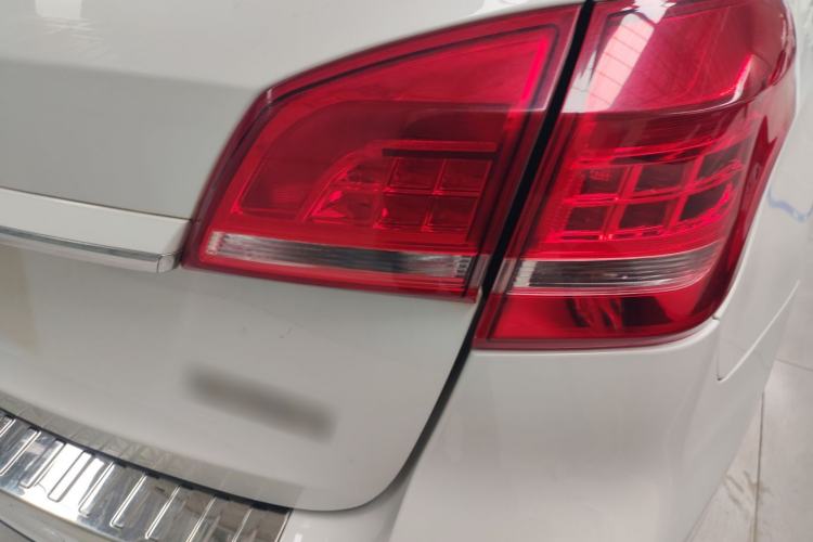 Used Haval H2 2017 Red-Label 1.5T Automatic Two-Wheel Drive Elite Model