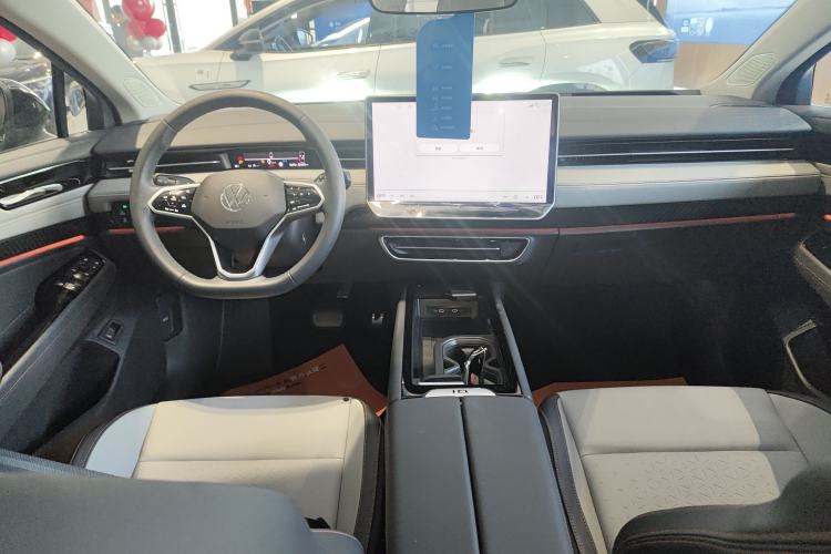 Used Volkswagen ID.7 VIZZION 2024 AIR model