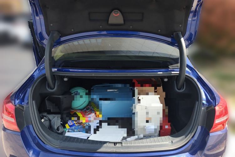 Used Hongqi H5 2019 30TD Smart Connect Dynamic Edition Trunk