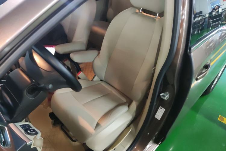 Used Buick GL8 2018 28T Comfort Model China VI Standard