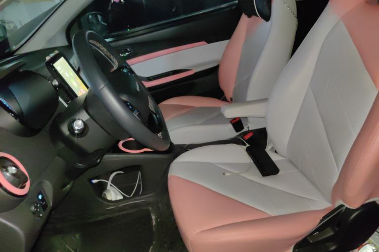 Used Chery Little Ant 2022 Restyled Version Sweet Pink Edition Half-Sugar Version 30.6 kWh 30 kW 301 km