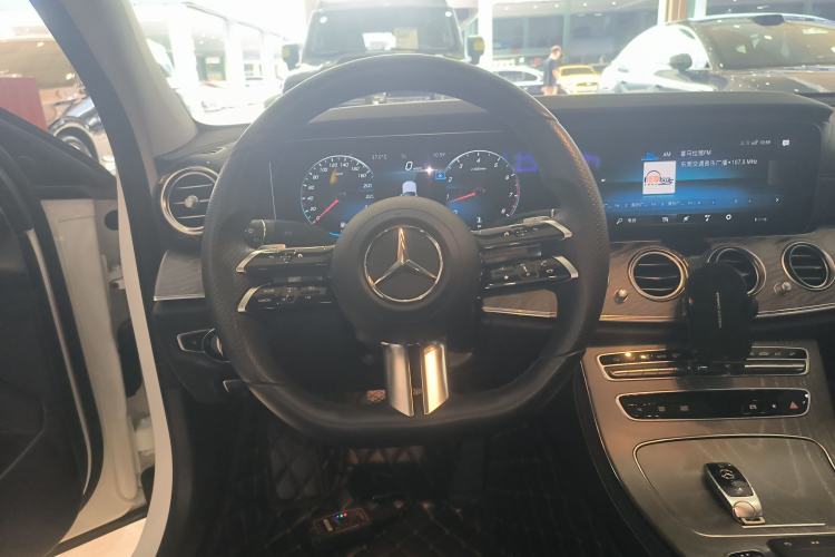 Used Mercedes-Benz E-Class 2021 E 300 L Sporty and Stylish Model
