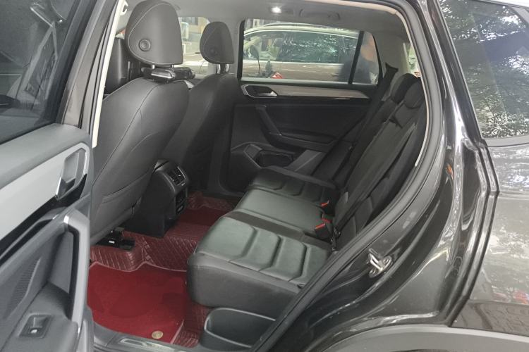 Used Volkswagen Tayron 2022 330TSI Two-Wheel Drive Luxury Smart Connectivity Version
