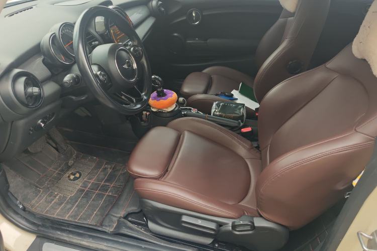 Used MINI MINI 2014 1.5T COOPER Fun
