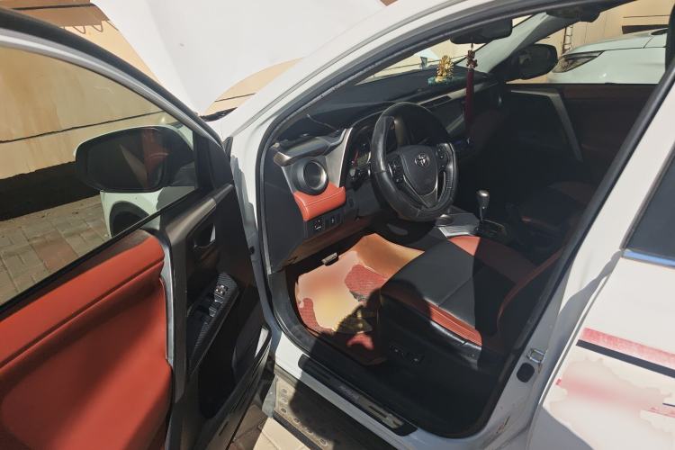 Used Toyota RAV4 2013 2.5L Automatic 4x4 Elite Edition
