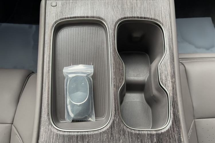 Used Nio ES7 2022 75 kWh Interior 6