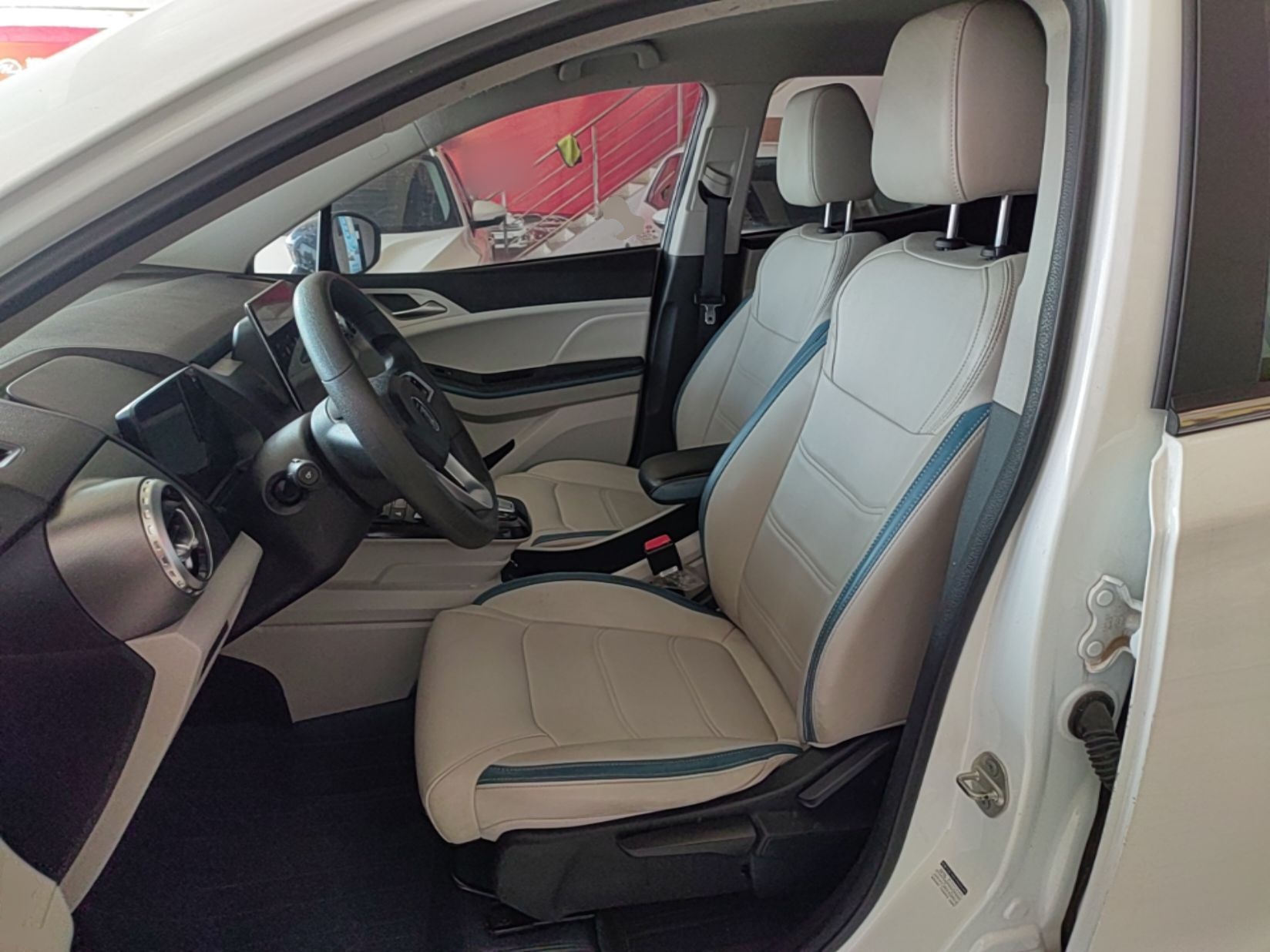BYD Yuan Pro 2023 401KM Luxury Version — снимка 17