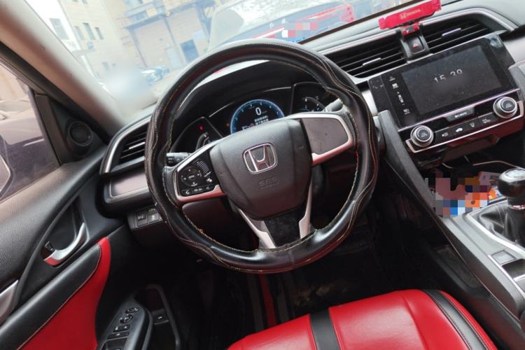 Used Honda Civic 2016 220TURBO Manual Luxury Edition
