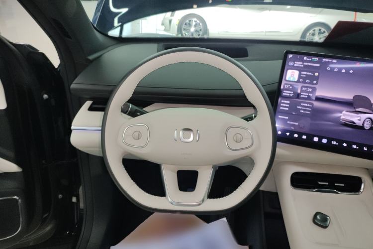 Used CHANGAN NEVO Q07 2025 215 Prestige Edition
