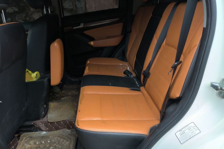 Used BAIC Weiwang S50 2016 1.5T Manual Joyful Elite Edition Left Rear Seat