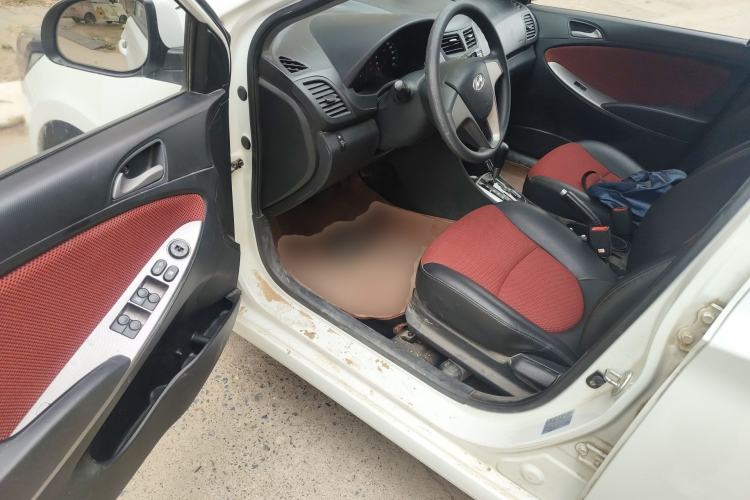 Used Hyundai Verna Ray 2014 1.4L Automatic GLX