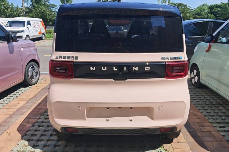 Used Wuling Hongguang MINIEV 2021 Macaron Fashion Model Lithium Iron Phosphate
