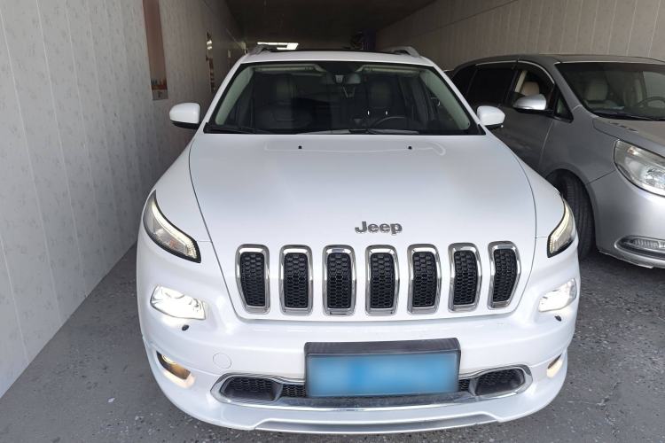 Used Jeep Cherokee 2017 2.4L Professional Smart Edition