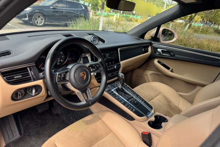 Used Porsche Macan 2018 Macan 2.0T
