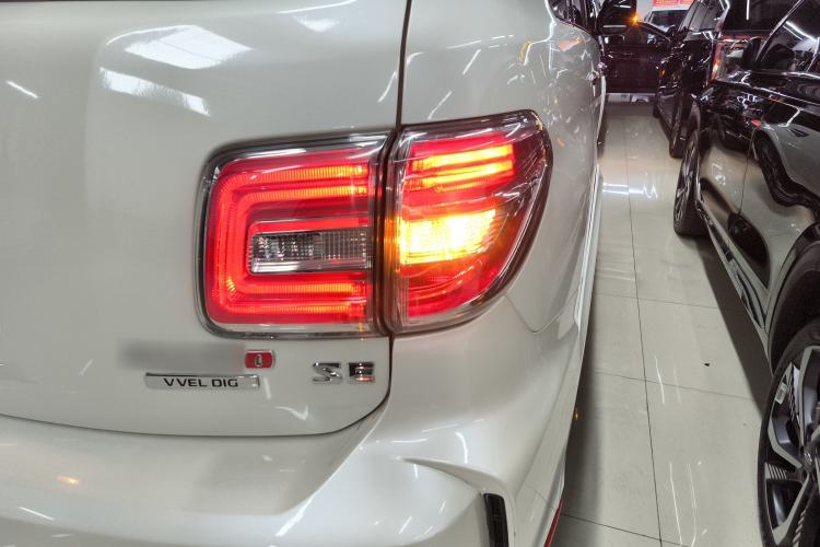 Used Nissan Patrol 2018 4.0L SE Middle East Version