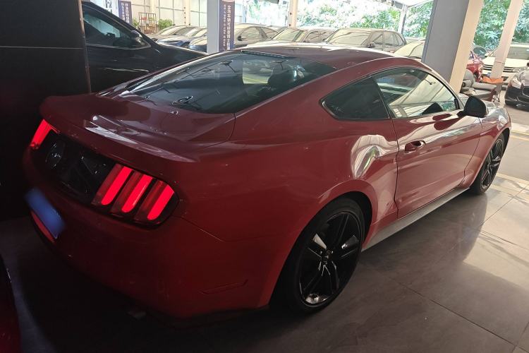 Used Ford Mustang 2015 2.3T Performance Edition
