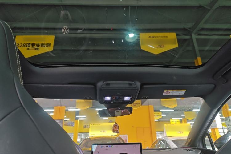 Used Volkswagen ID.UNYX 2024 Revised Pro Long-Range Version Headliner