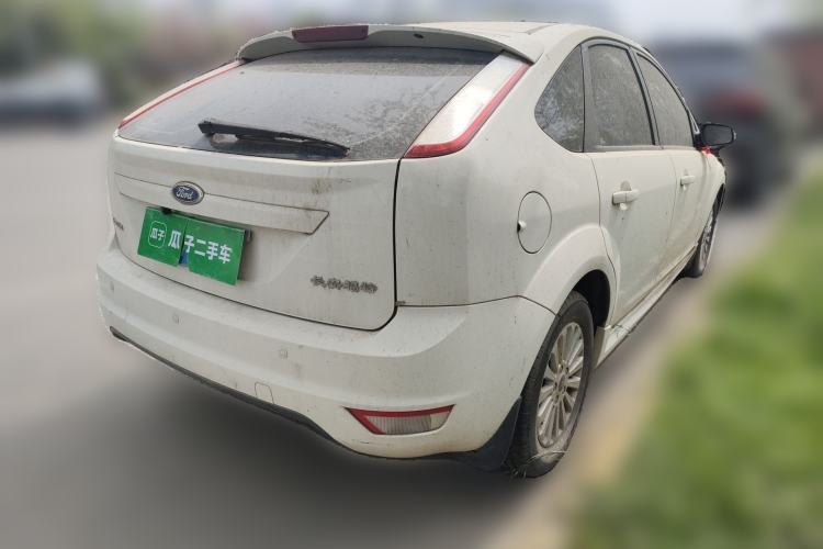 Used Ford Focus 2013 Hatchback Classic 1.8L Manual Fashion Edition Rear Right 45 Deg