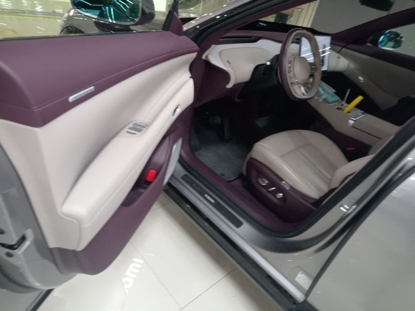 Xiaomi Auto YU7 2025 Ultra-Long Range High-Performance All-Wheel-Drive Max Edition — снимка 18