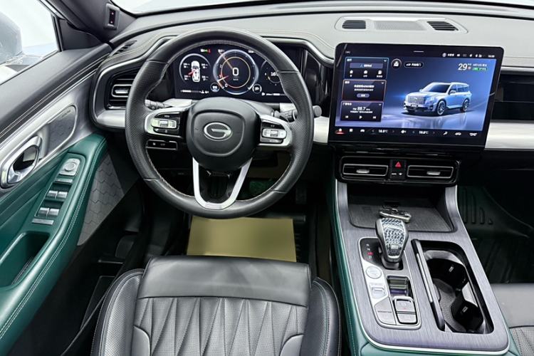 Used GAC Trumpchi GS8 2022 Flagship Series 2.0 TGDI Four-Wheel Drive Luxury Smart Connectivity Version (6 Seats)