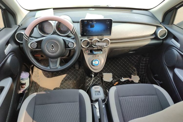 Used ORA Black Cat 2021 301 km Basic Version
