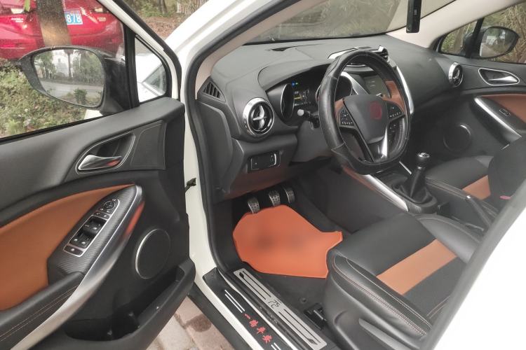 Used BYD Yuan 2016 1.5L Manual Luxury Version
