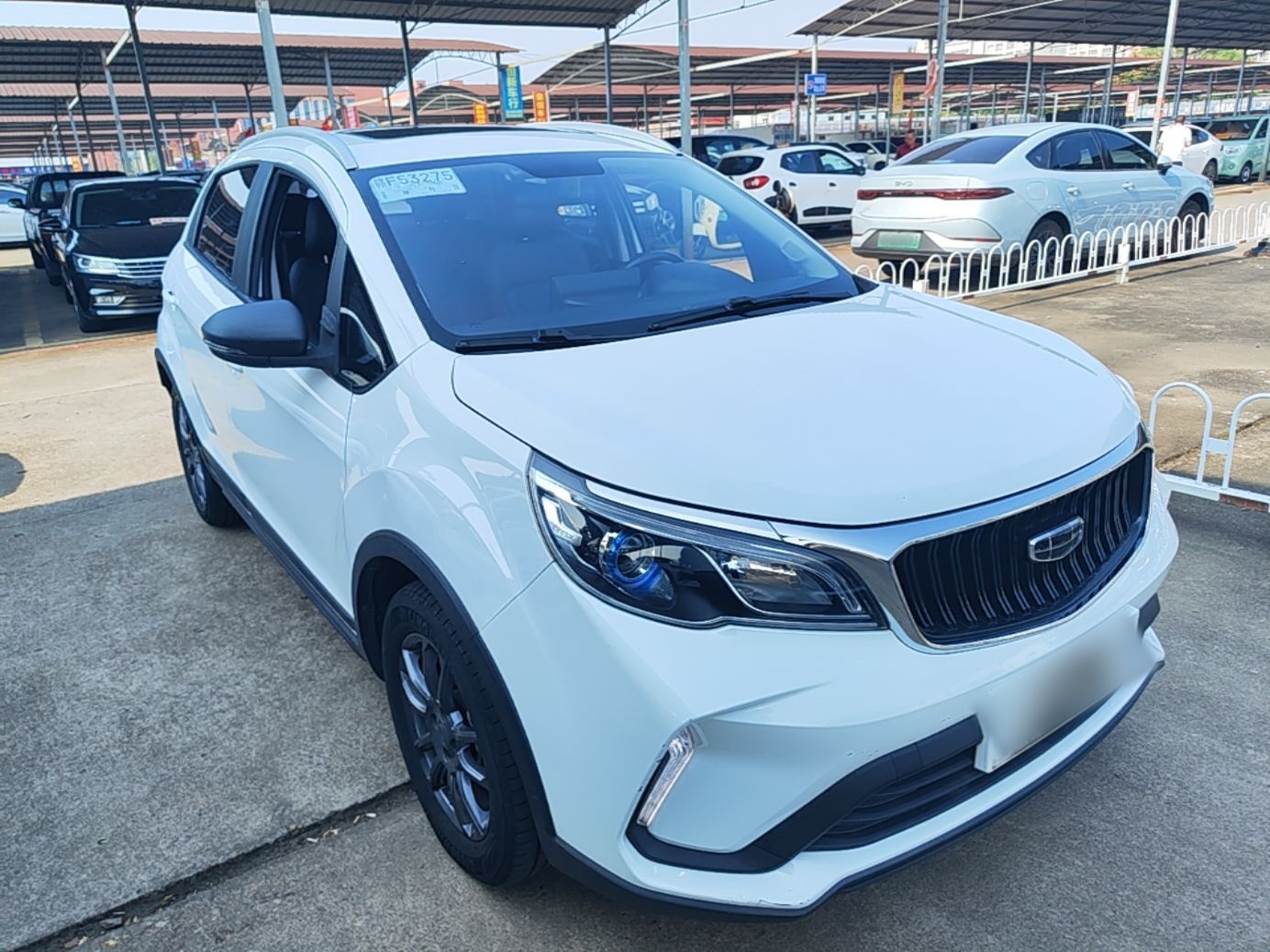 Geely Auto Vision X3 2021 PRO 1.5L CVT Deluxe Model — снимка 3