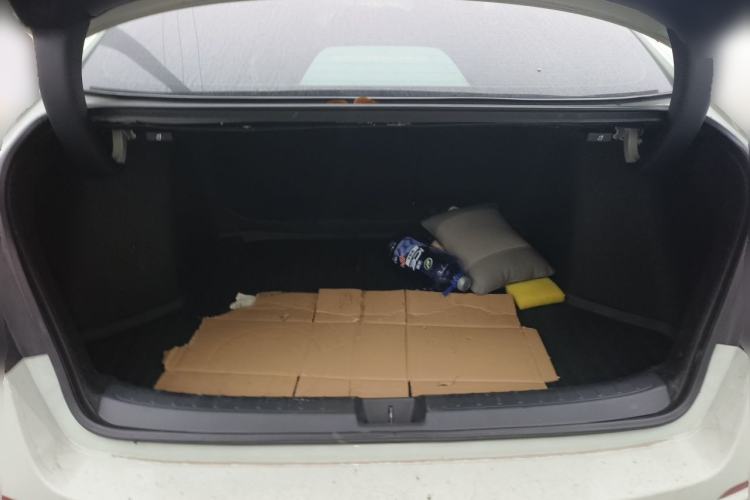 Used Honda Civic 2023 2.0L eHEV Swift Edition Trunk