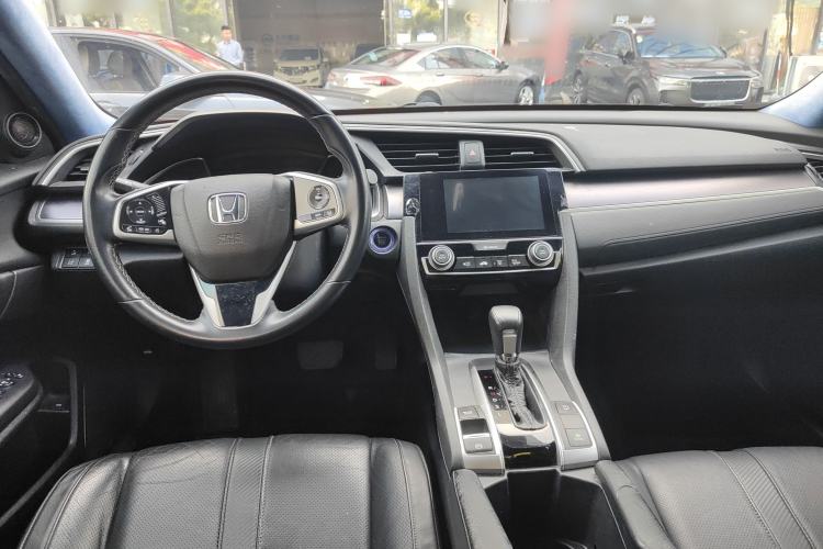 Used Honda Civic 2016 220TURBO CVT Prestige Edition
