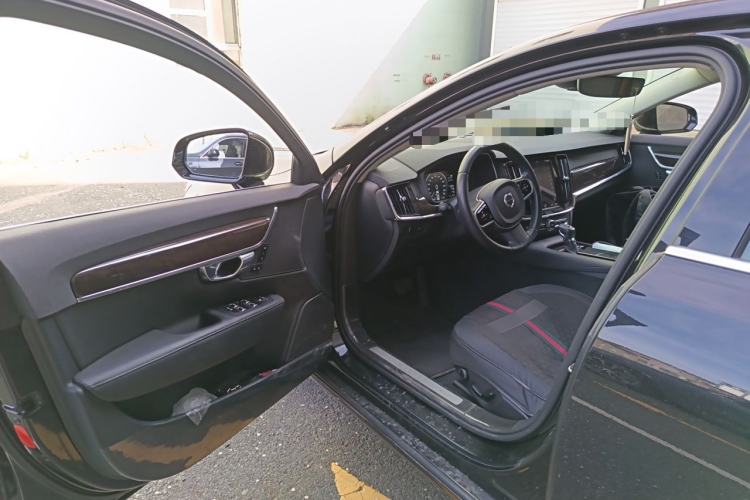 Used Volvo S90 2017 T4 Zhiyuan Edition