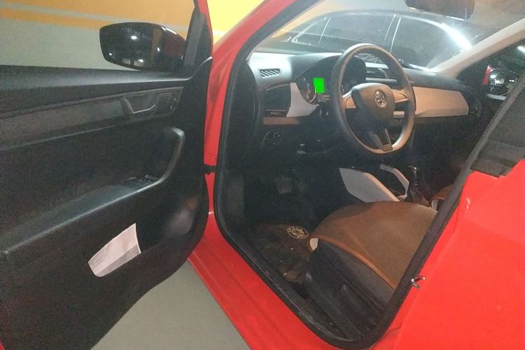 Used Skoda Fabia 2016 1.4L Automatic Car Enjoy Edition