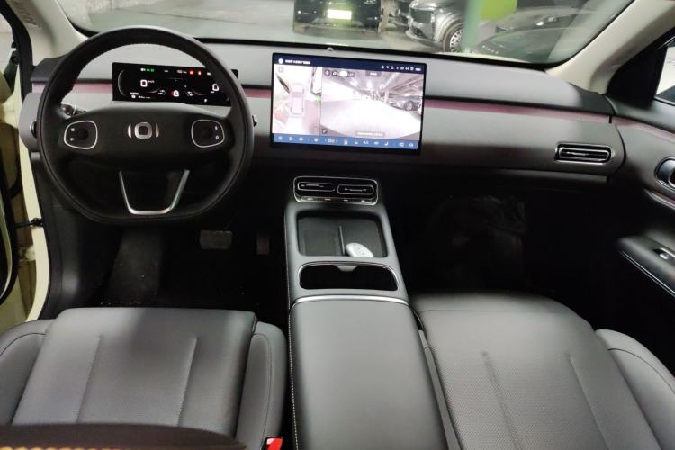 Used CHANGAN NEVO Q05 2026 Model 506 Max Center Console