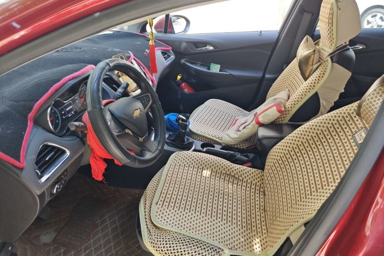 Used Chevrolet Cruze 2017 1.5L Manual Xuanfeng Edition Left Front Seat