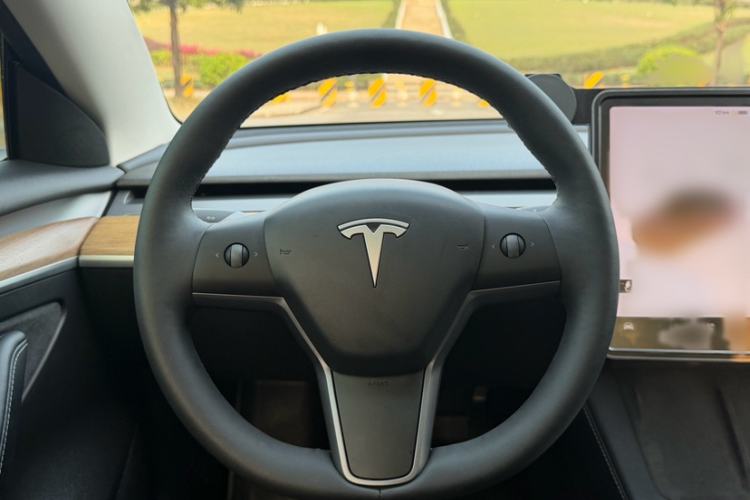 Used Tesla Model 3 2021 Standard Range Rear-Wheel Drive Upgraded Version 3D6 Interior 1