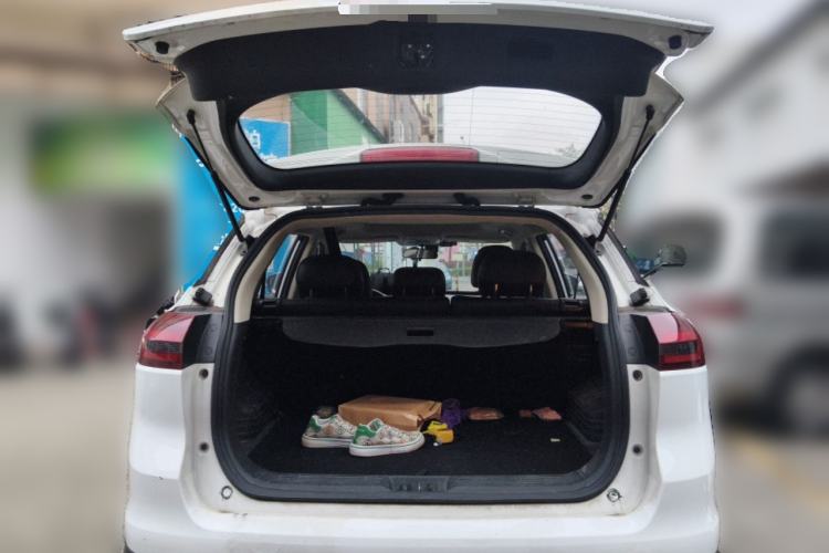 Used Geely Auto Emgrand X7 Sport 2020 1.8TD DCT Two-Wheel Drive Zhiya Model Trunk